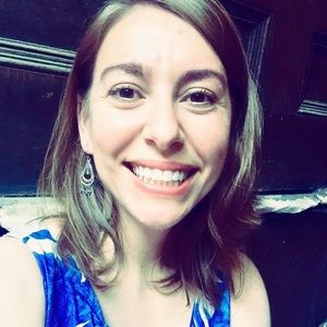 Meet your Posher, Leah